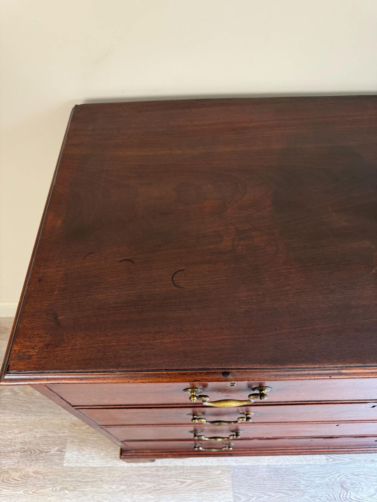 photo furniture Antique Georgian Solid Wood Extra Large Chest Of Drawers