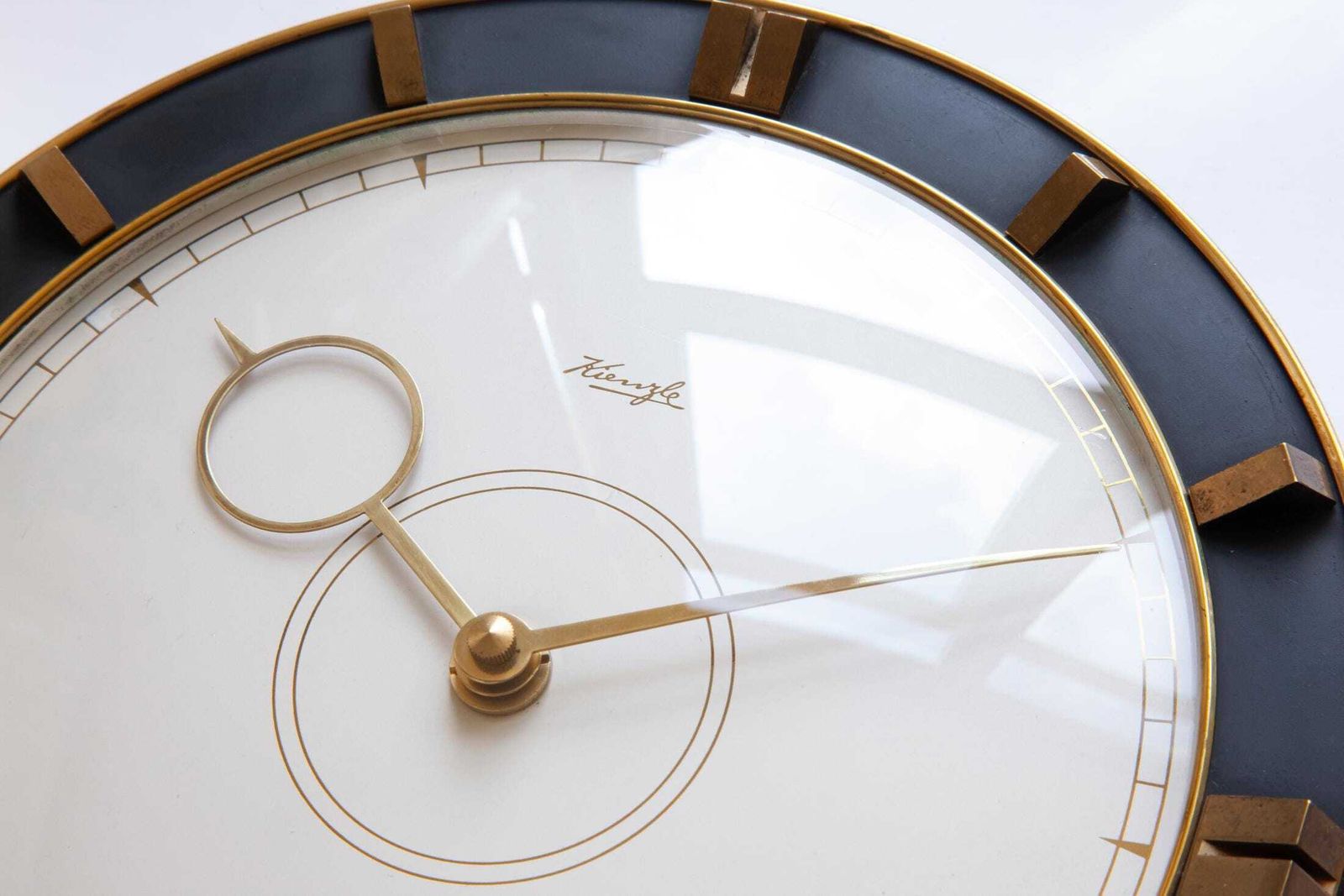 Art Deco Kienzle Heinrich Möller Wall Clock Bauhaus Mid Century Kitchen Modernism 1940s Mcm Brass photo Home Decor