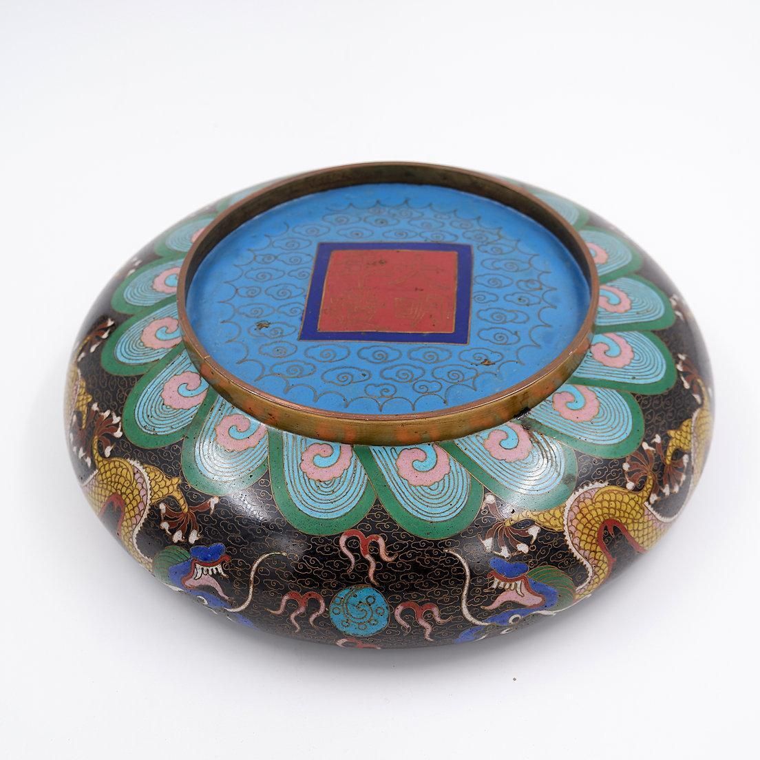 photo furniture Line Cloisonné Cup With Dragons, Sig. Zhengde, China, 1920s/30s.