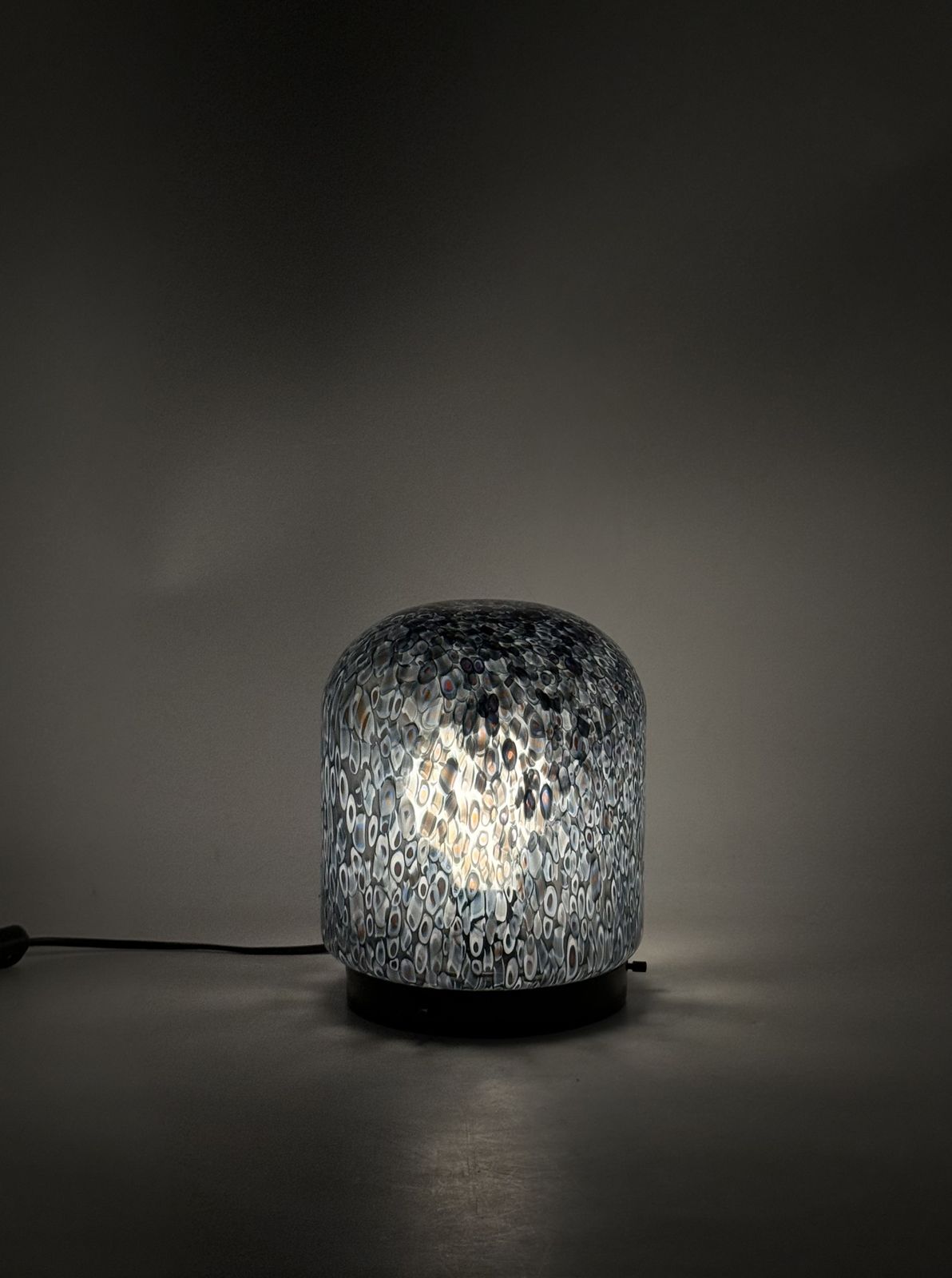 photo vintage Gae Aulenti, 'Neverrino' Murrine Blown Glass Table Lamp , Vetreria Vistosi Italy 1970s