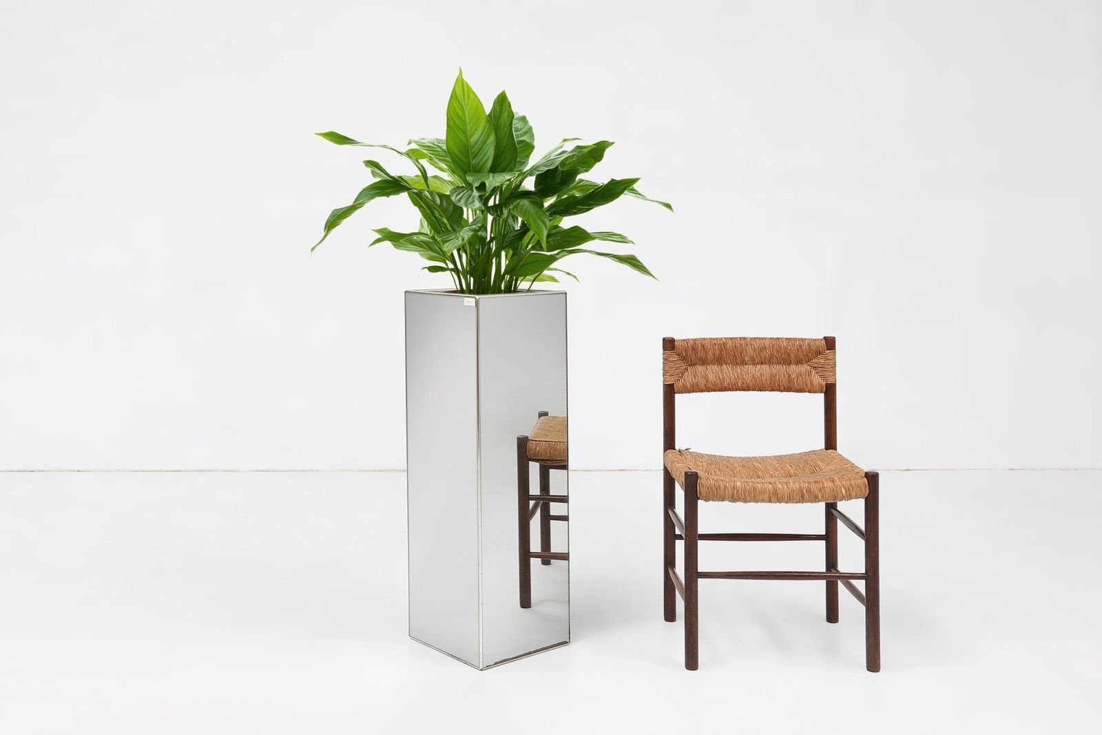 Mid‑Century Mirrored Plant Stand From Deknudt, Belgium, 1980s photo furniture