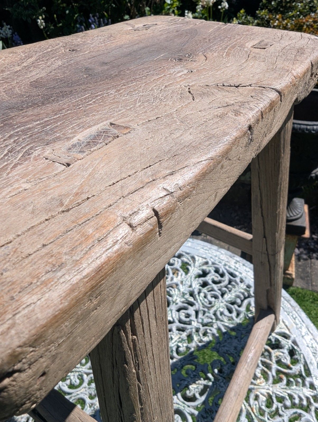 photo furniture Table / tabouret vintage rustique en orme récupéré Wolf Alice, livraison disponible 0312