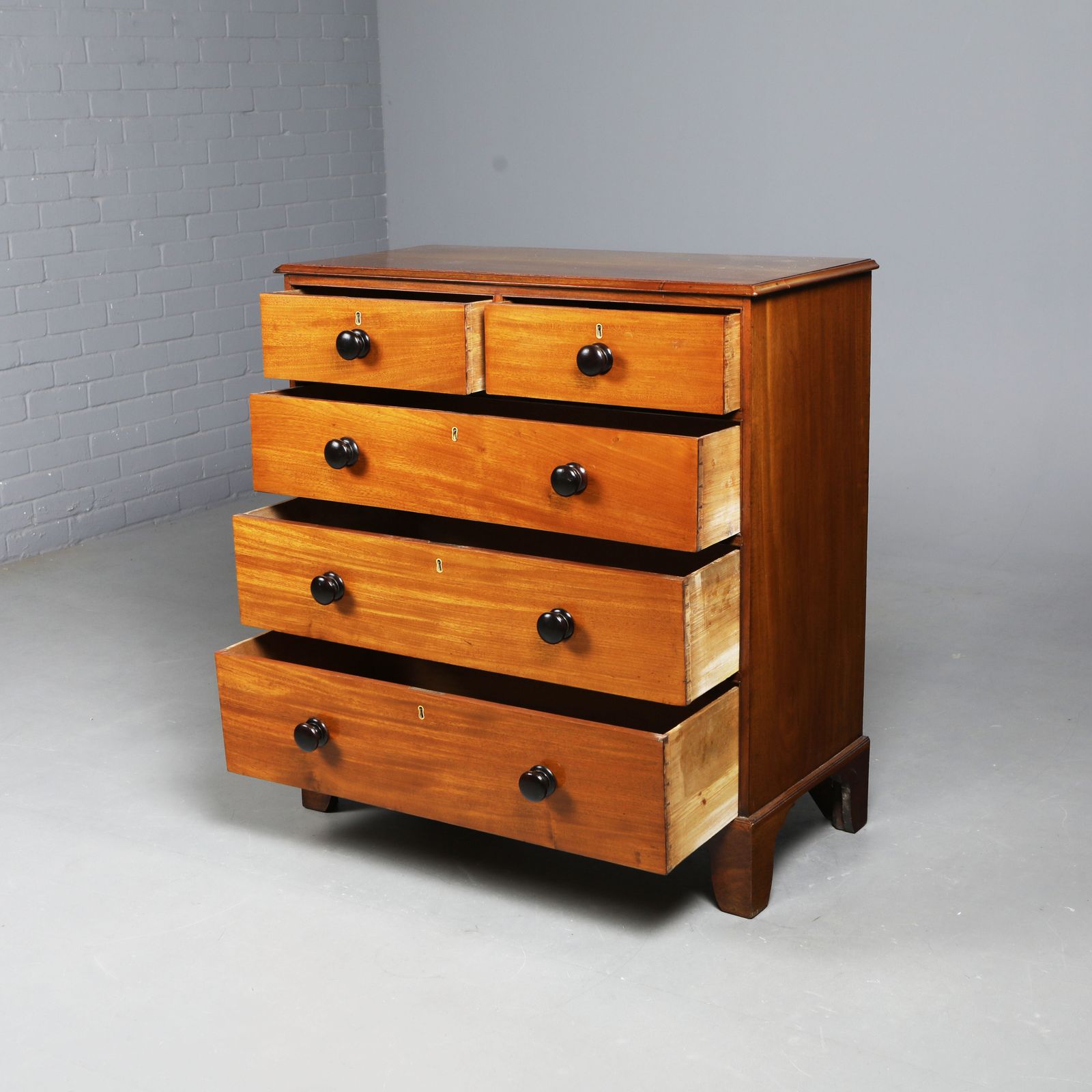 George III Mahogany Chest Of Drawers photo for sale
