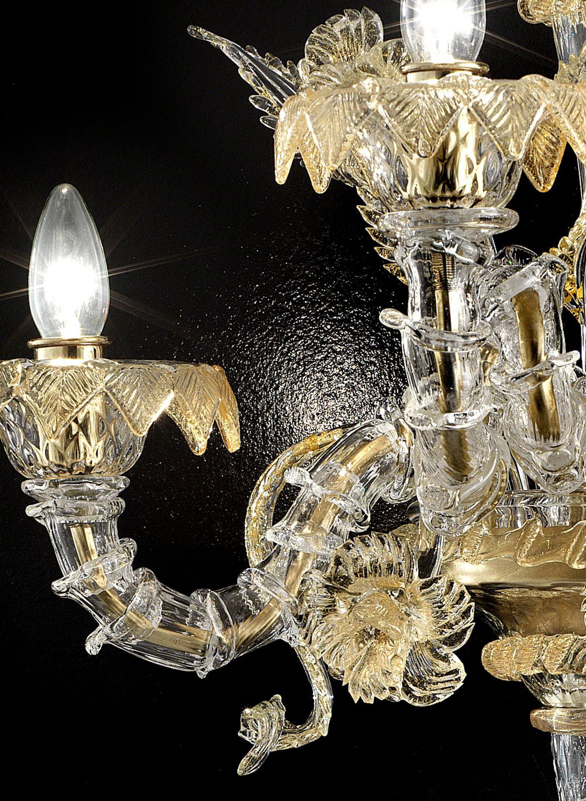 Luxury Italian "Ca' Rezzonico" With Gold Flowers And Leaves Murano Glass photo vinterior