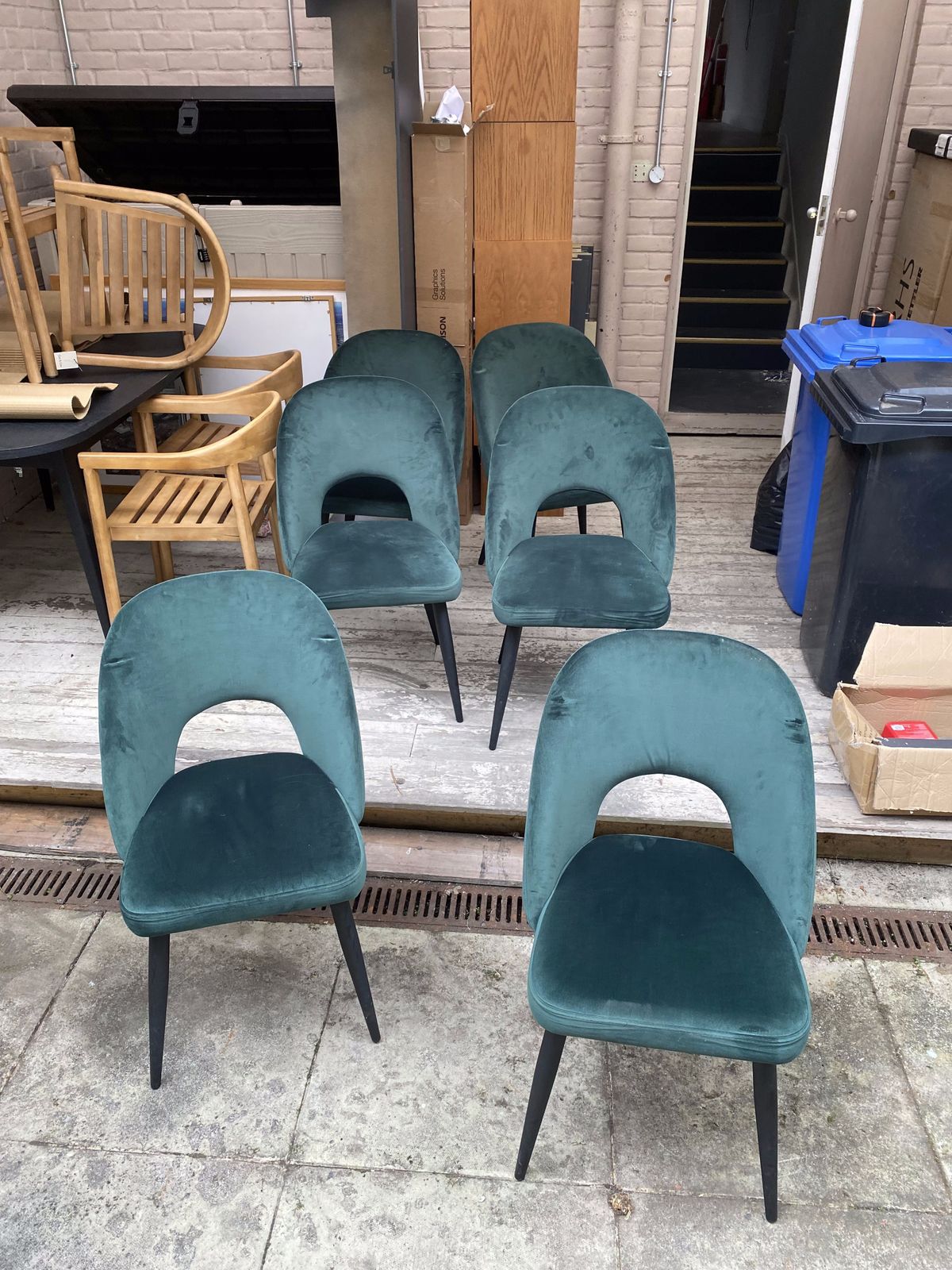 photo buy 1x Teal Blue Velvet Kitchen Dining Modern Chair With Metal Legs Rrp 150