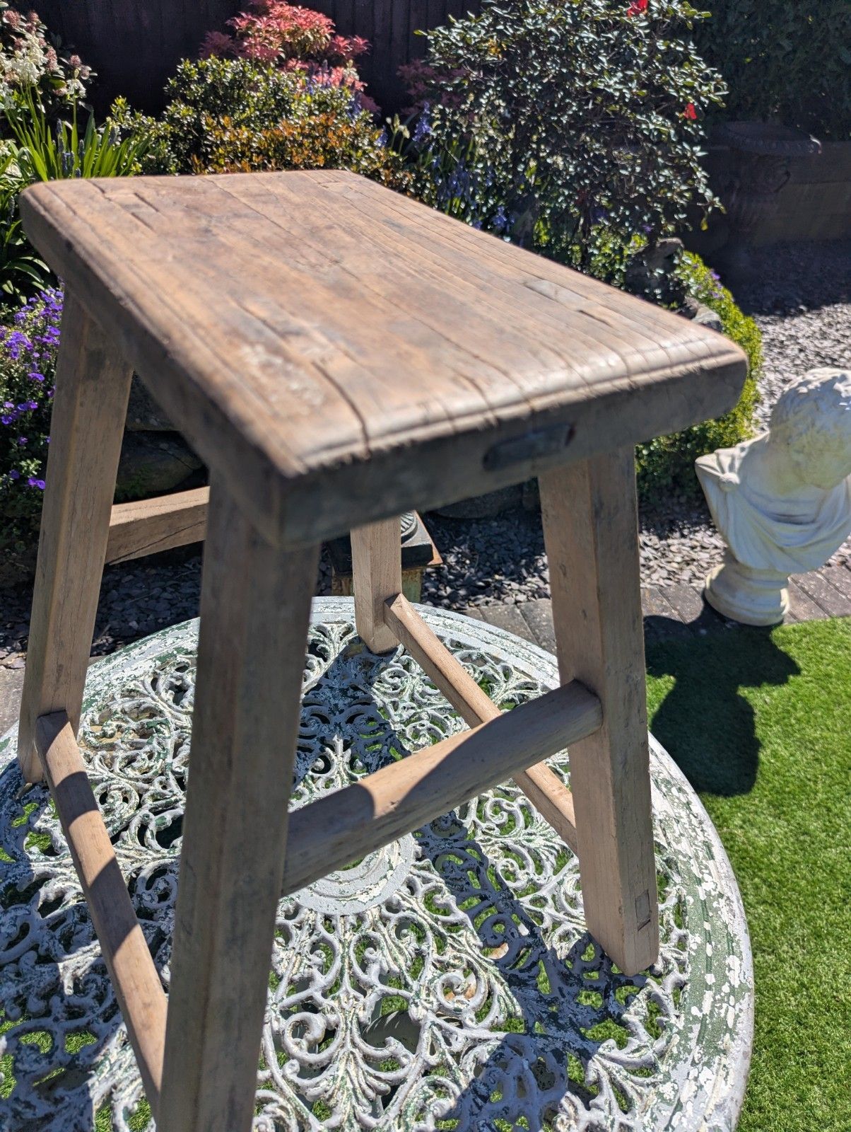 Table / tabouret vintage rustique en orme récupéré Sam Fender, livraison disponible 0316. photo furniture