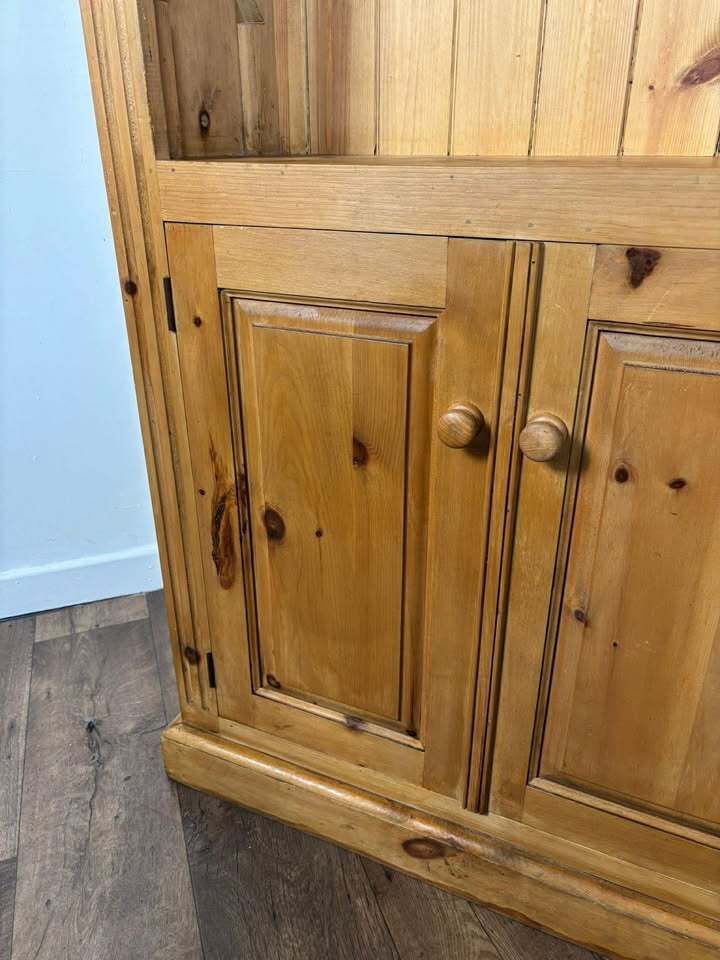Modern Solid Pine Waxed Bookcase photo vinterior