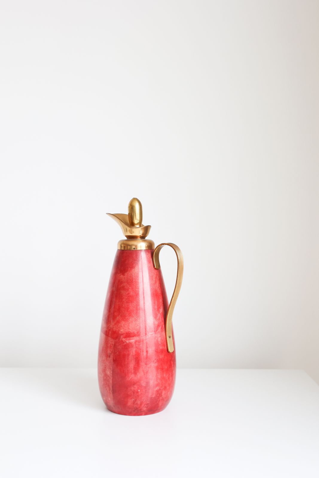 Aldo Tura Thermos In Rood Perkament / Geitenleer, Ca. Jaren 1960. photo 169.0