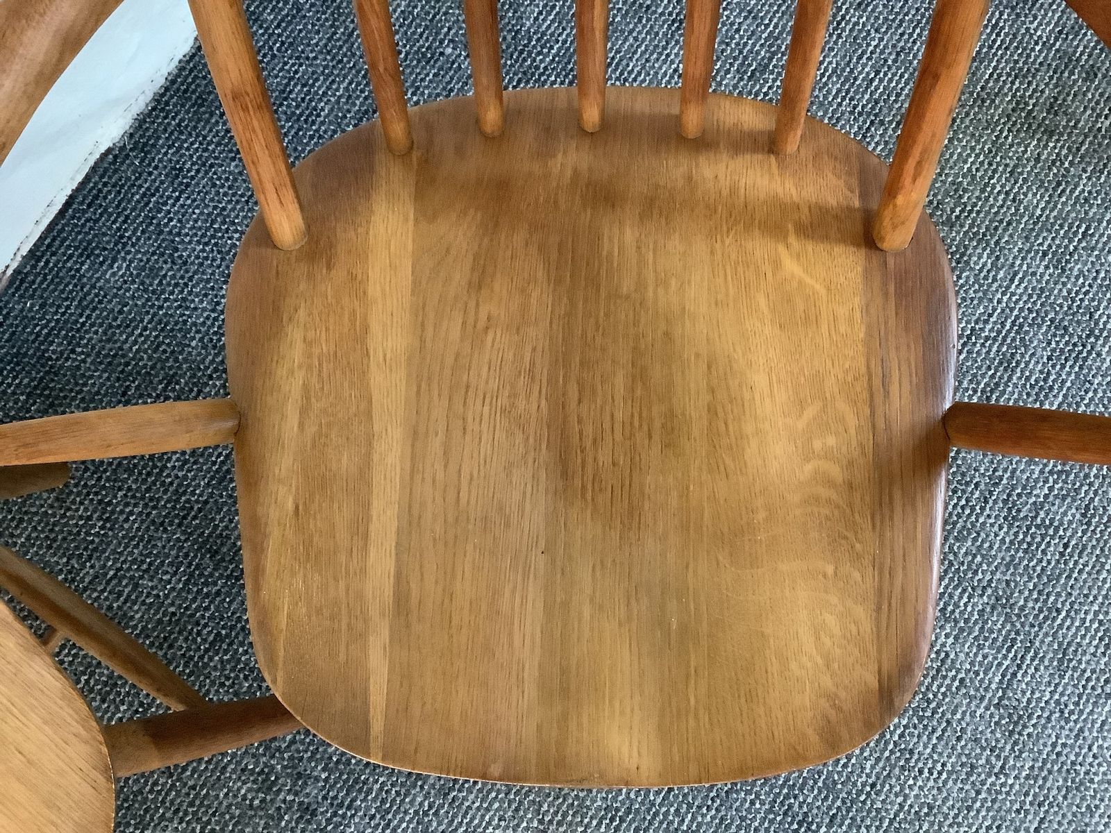 Set Of Ercol Style Quaker Back Dining Chairs. photo vintage