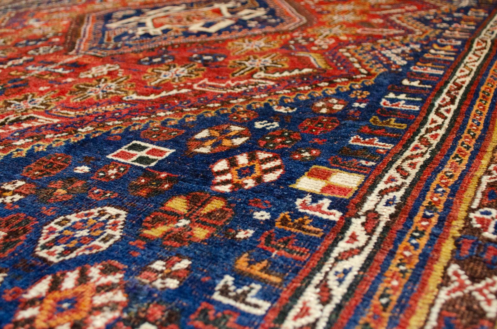 Antique Qashqai Rug 214x152cm, 1920s photo for sale