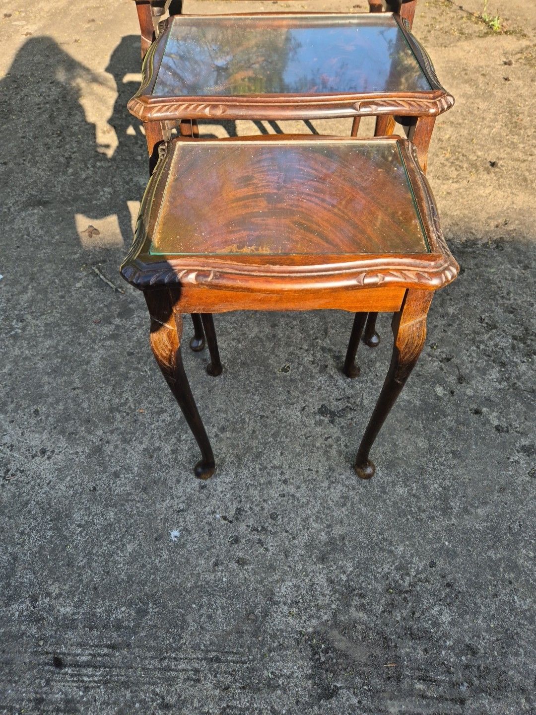 Vintage Nest Of 3 Mahogany Tables With Queen Anne Legs & Glass Tops photo for sale