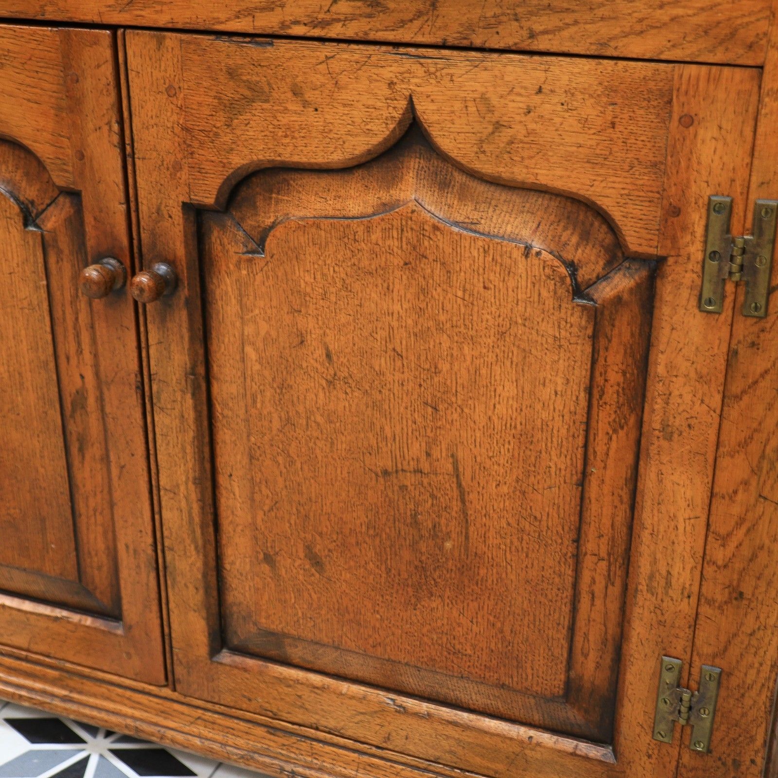 photo buy Oak Welsh Dresser In A Titchmarsh And Goodwin Style.