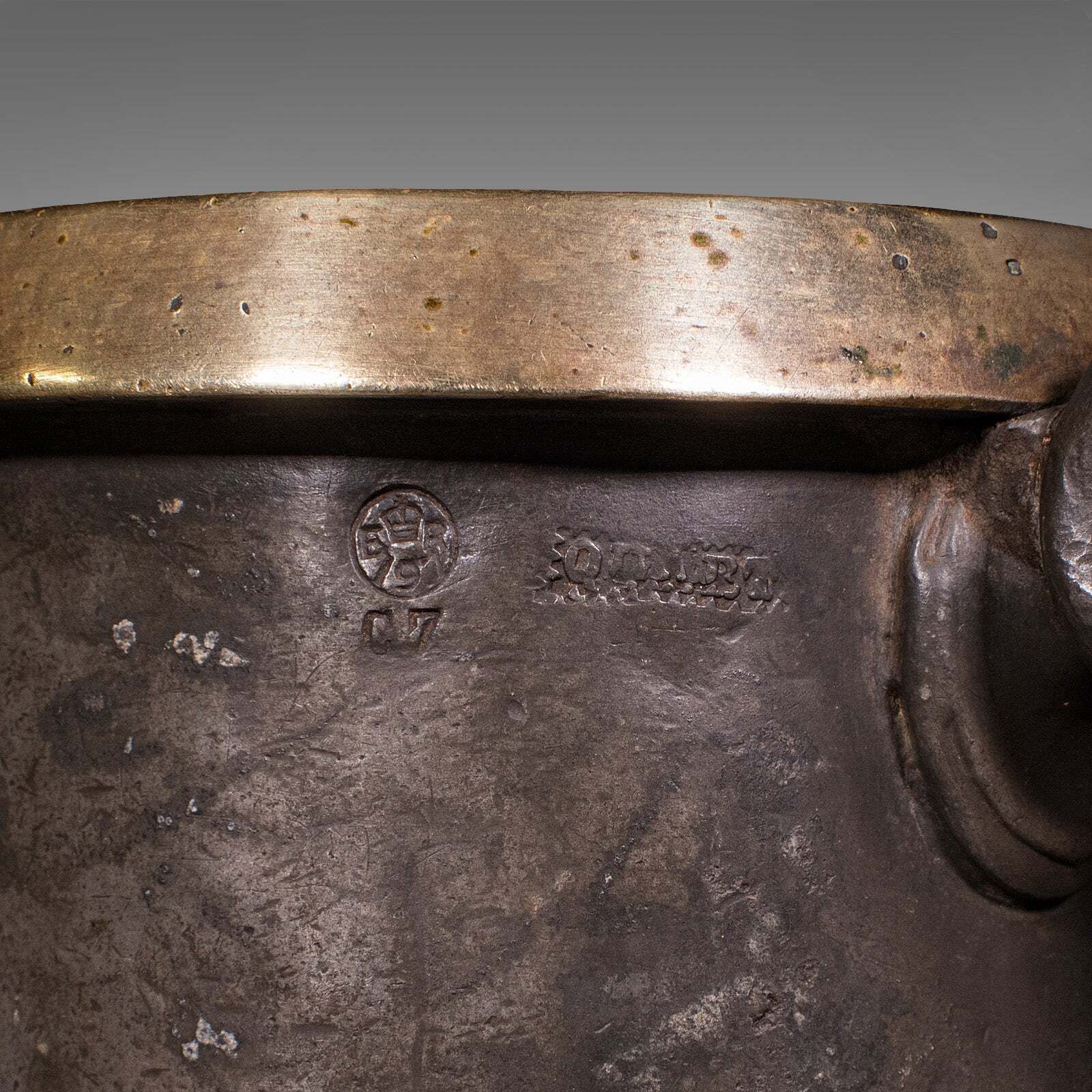 photo furniture Antique Public House Tankard, English, Pewter, Quart Jug, Breweriana, Victorian