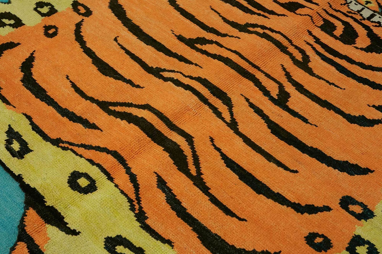 Tapis Oushak tigre noué à la main 6x7   46679 photo 1349.0