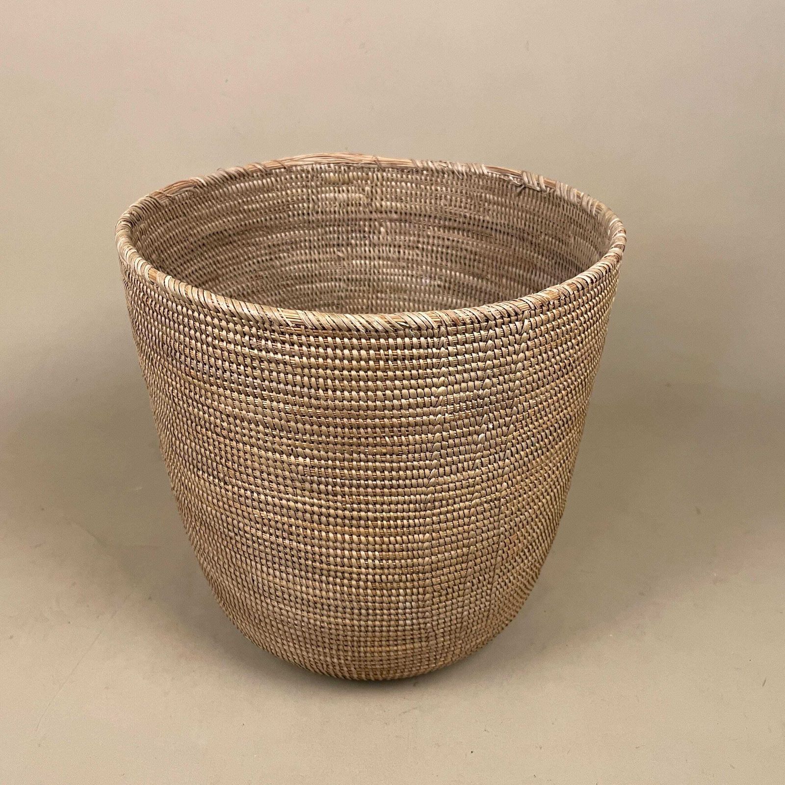 Round Paper Basket Bin Planter Plant Pot Covering Cover Fine Weave Small Boho Office Decor Vintage Style Handmade