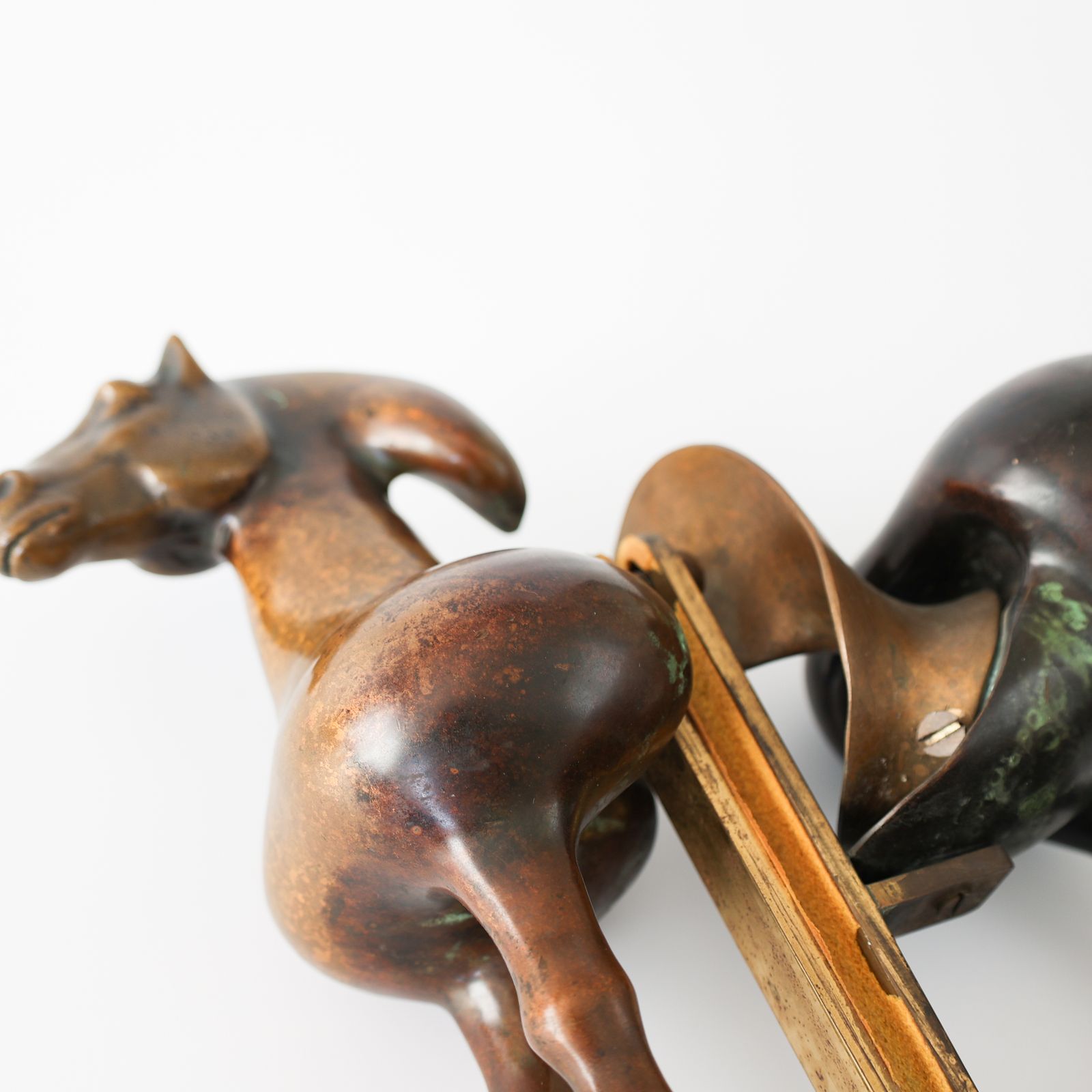photo for sale Francisco Baron Bronzen Deurgrepen