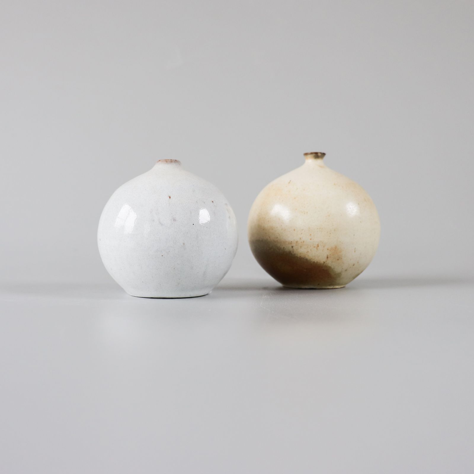 2 Small Vintage Rogier Vandeweghe Fig Stem Vases photo for sale