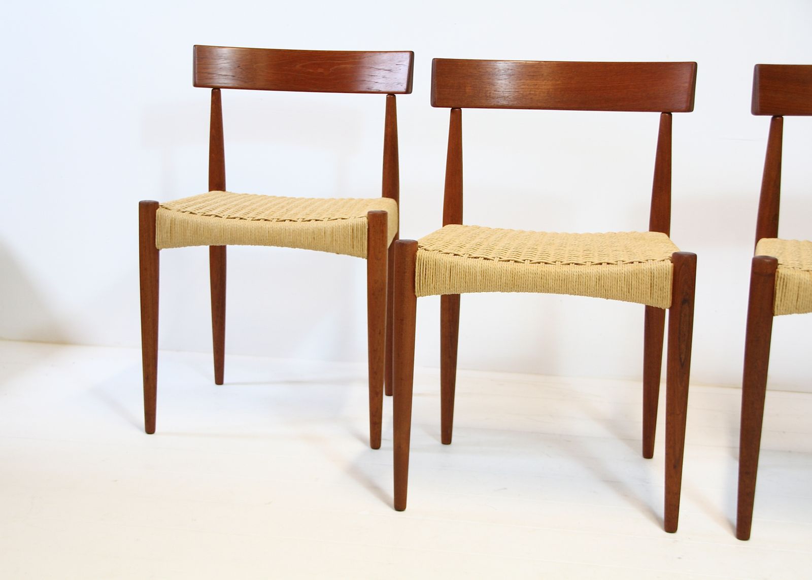 photo buy Danish Dining Chairs By Arne Hovmand Olsen   Mogens Kold 1960s