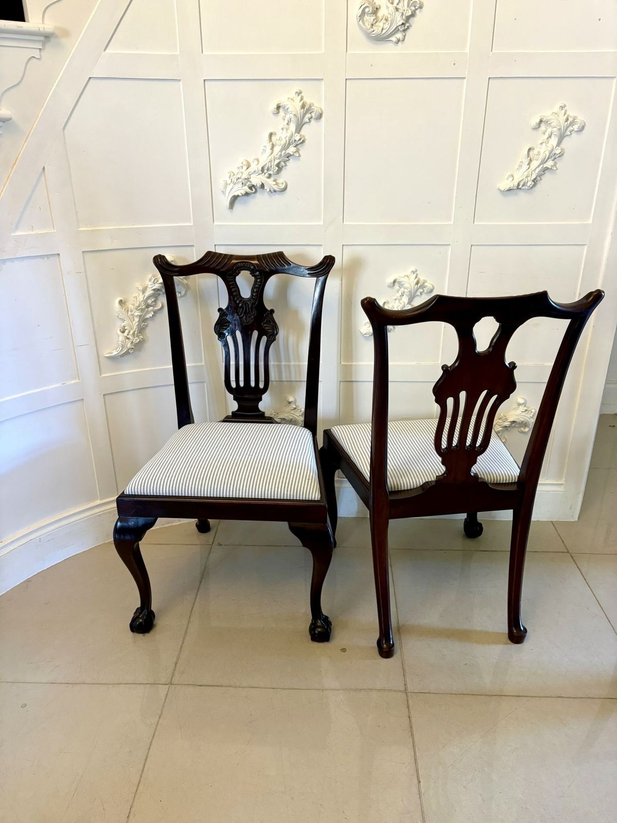 Antique Set Of 10 Irish Mid 19th Century Carved Mahogany Dining Chairs Carvers Ball & Claw Feet photo vinterior
