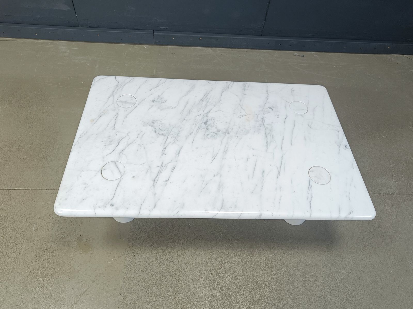 Angelo Mangiarotti Carrara Marble Coffee Table For Up&Up, Italy photo buy