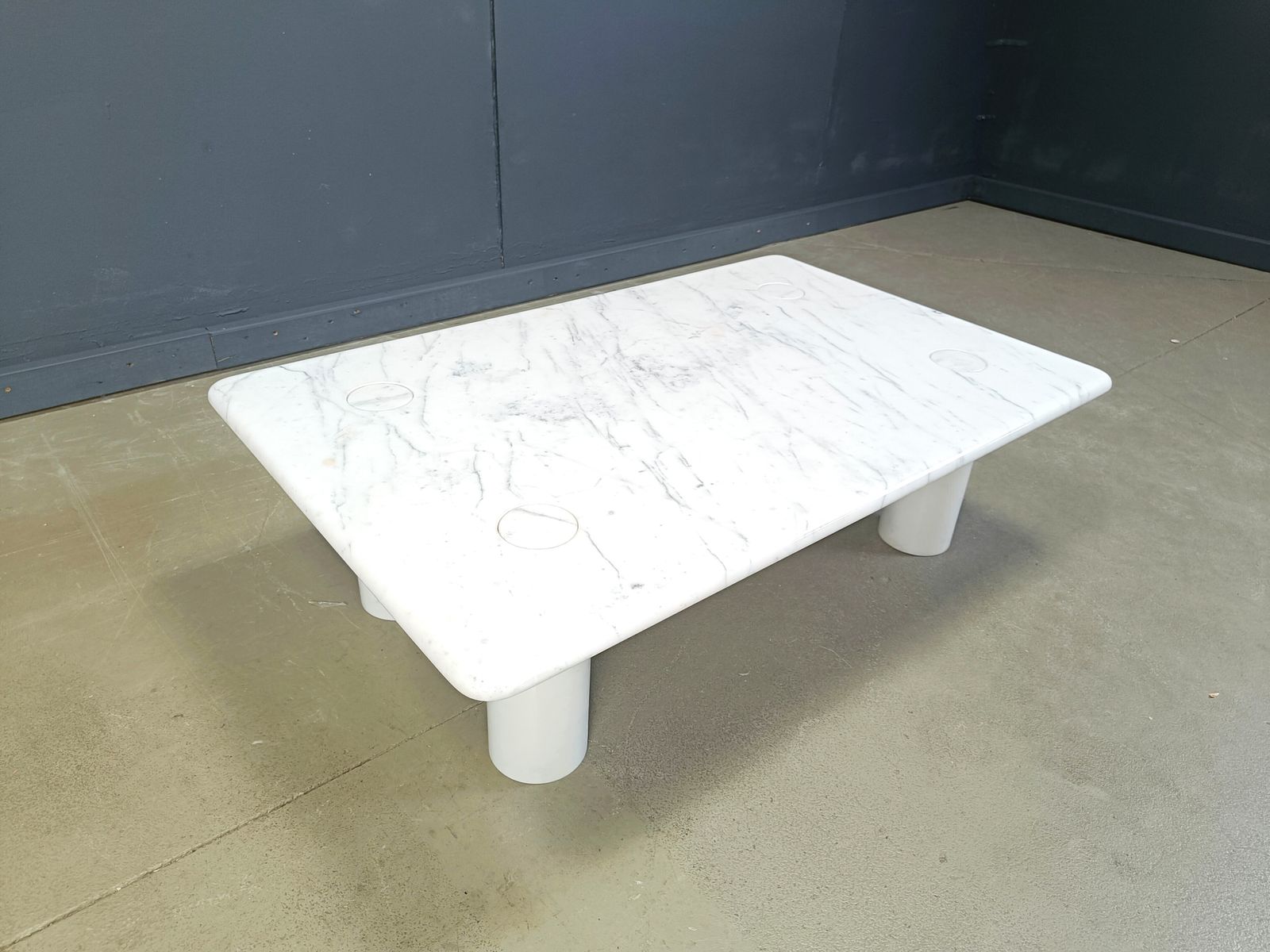 photo furniture Angelo Mangiarotti Carrara Marble Coffee Table For Up&Up, Italy
