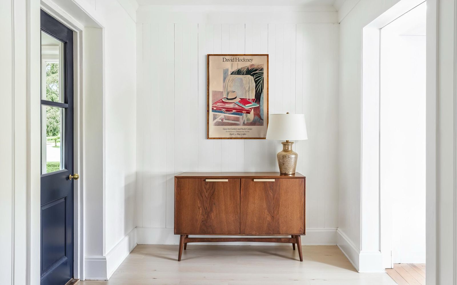 Giant Vintage Exhibition Poster By David Hockney, " Still Life, Taj Hotel, Bombay", Rare Printed Still Life Serigraphy 38inx27in photo furniture