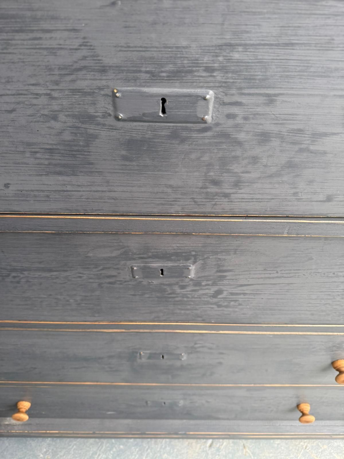 A Lovely Painted Mid Grey Original Hungarian 4 Drawer Victorian Chest Of Drawers photo buy