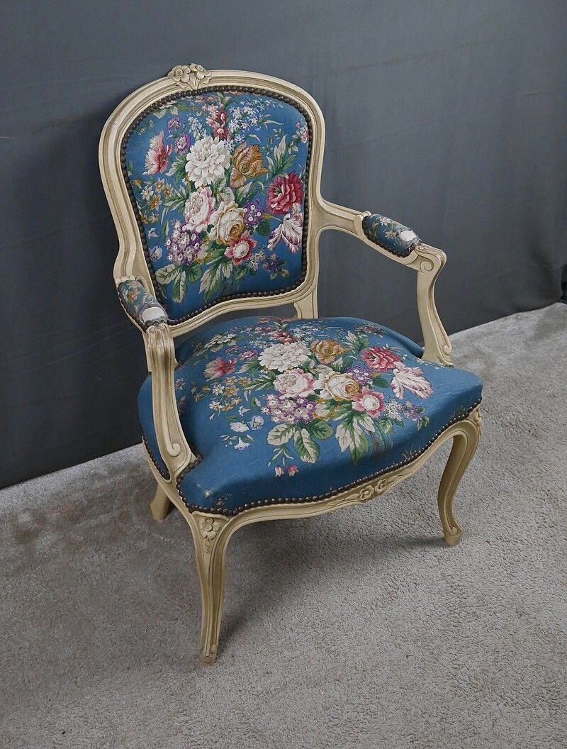 Cabriolet Armchair, Louis XV Style – Late 19th Century photo vintage
