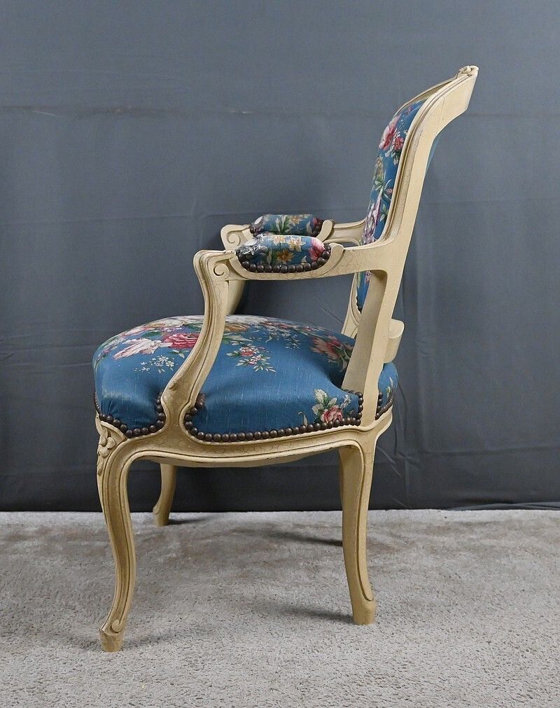460.0 Cabriolet Armchair, Louis XV Style – Late 19th Century photo