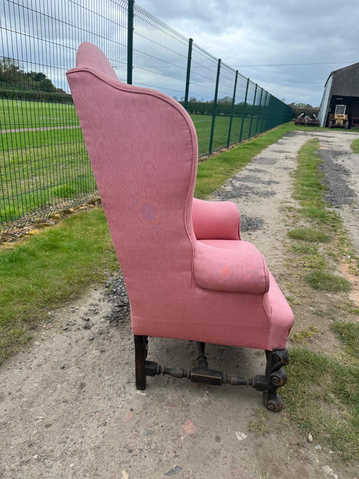 Chair   Carolean Large Wing Back Arm Chair With Carved Oak Base photo Furniture