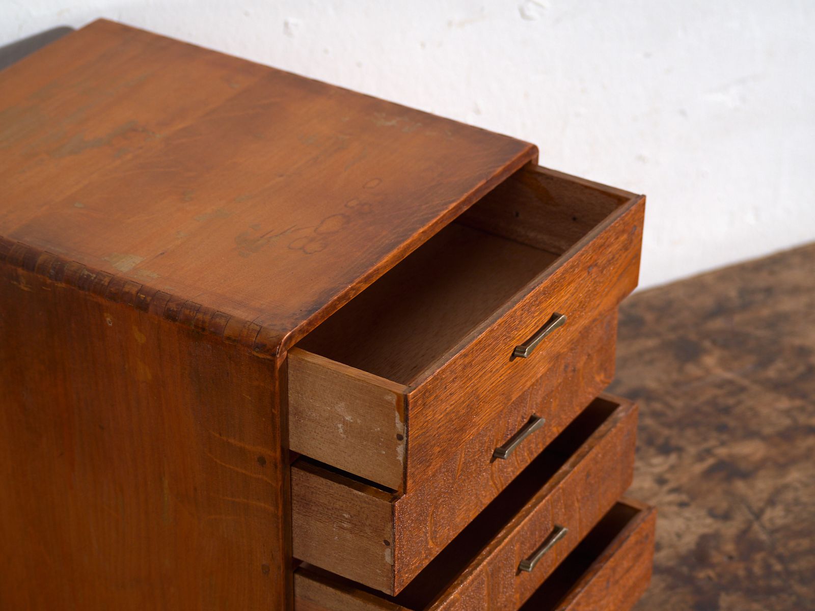 Small Japanese Kotansu Chest In Nara Oak – Japan, Shōwa Period, Circa 1960 photo Furniture