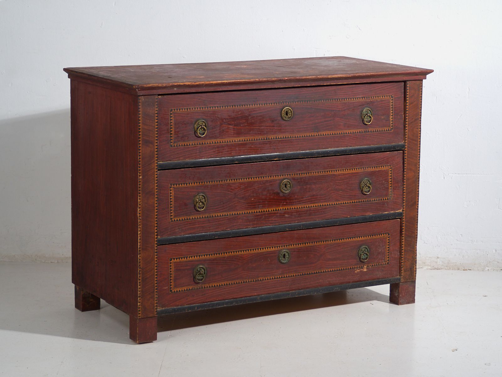 Central European Biedermeier Chest Of Drawers In Pine With Four Drawers – Central Europe, Circa 1850