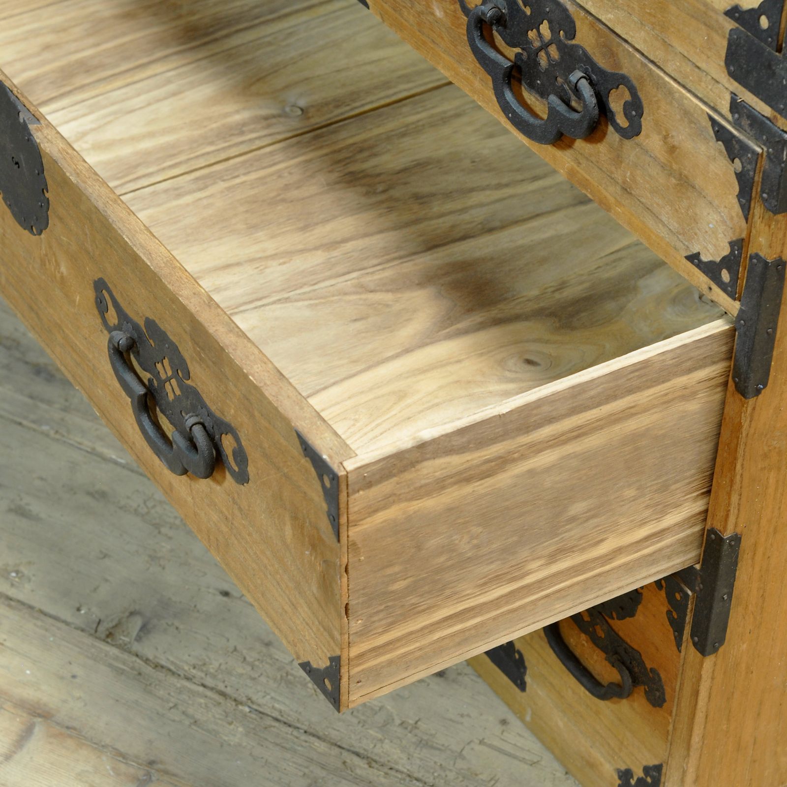 Japanese Tansu Chest Of Drawers, Circa 1870 photo 1100.0
