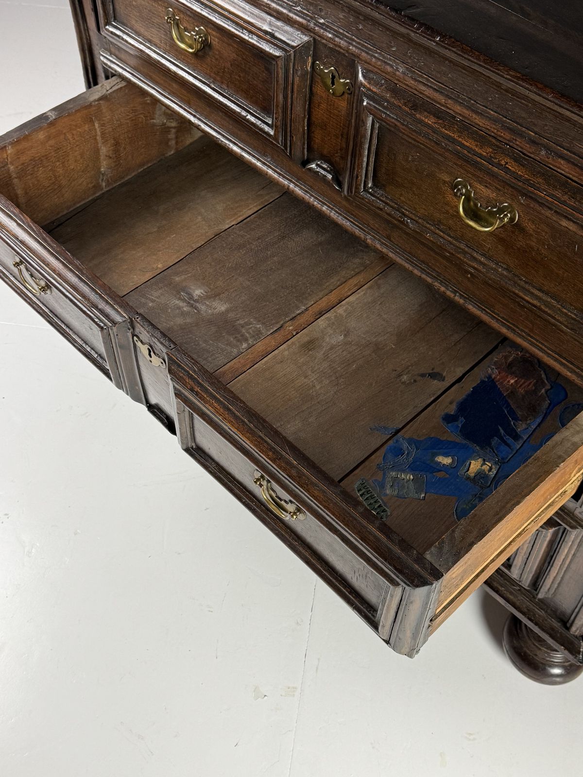 English Chest Of Drawers, 17th Century, Oak photo 1980.0