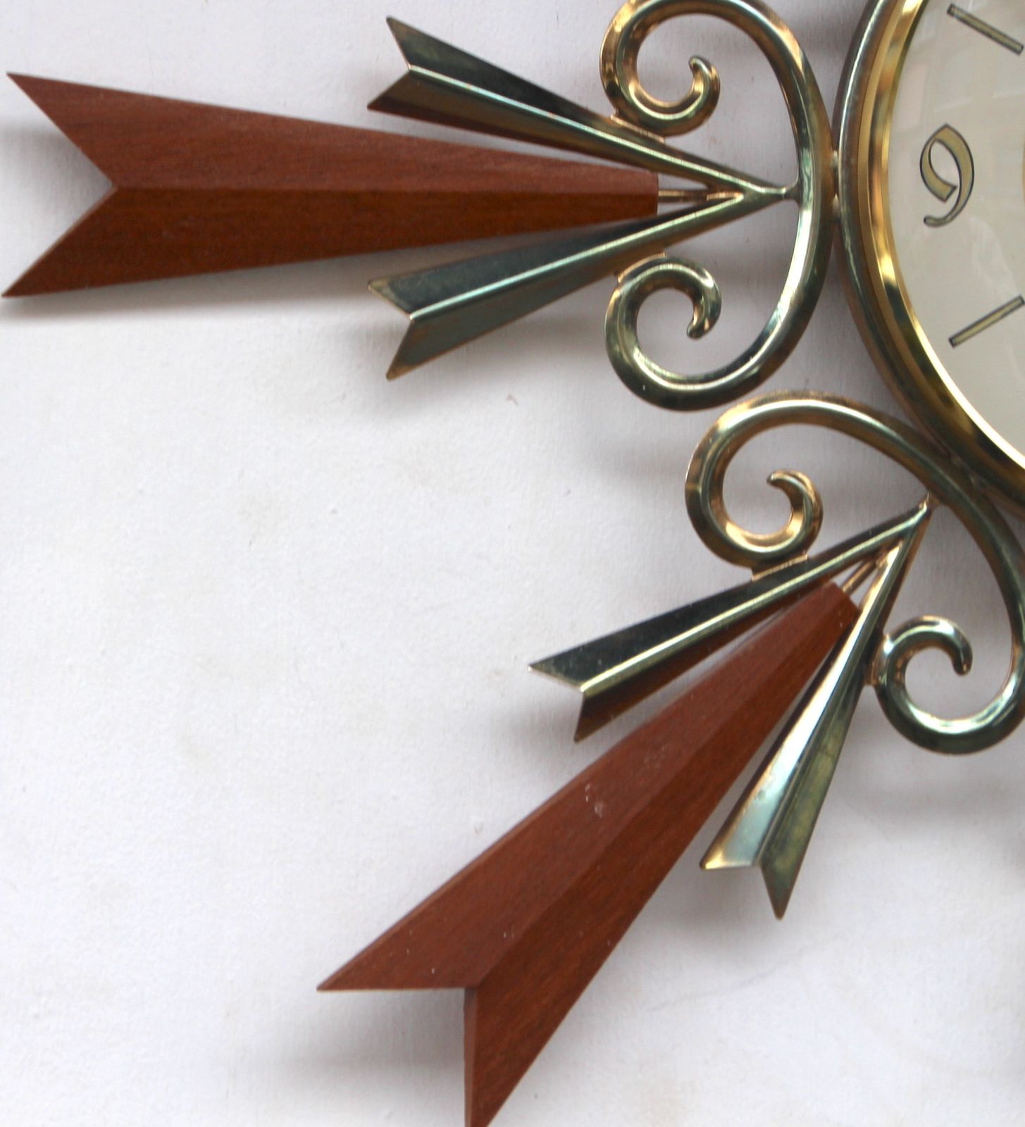 Huge 51cm 1970s British Sunburst Vintage Wall Clock. Fully Guaranteed. London Timepiece. photo 325.0