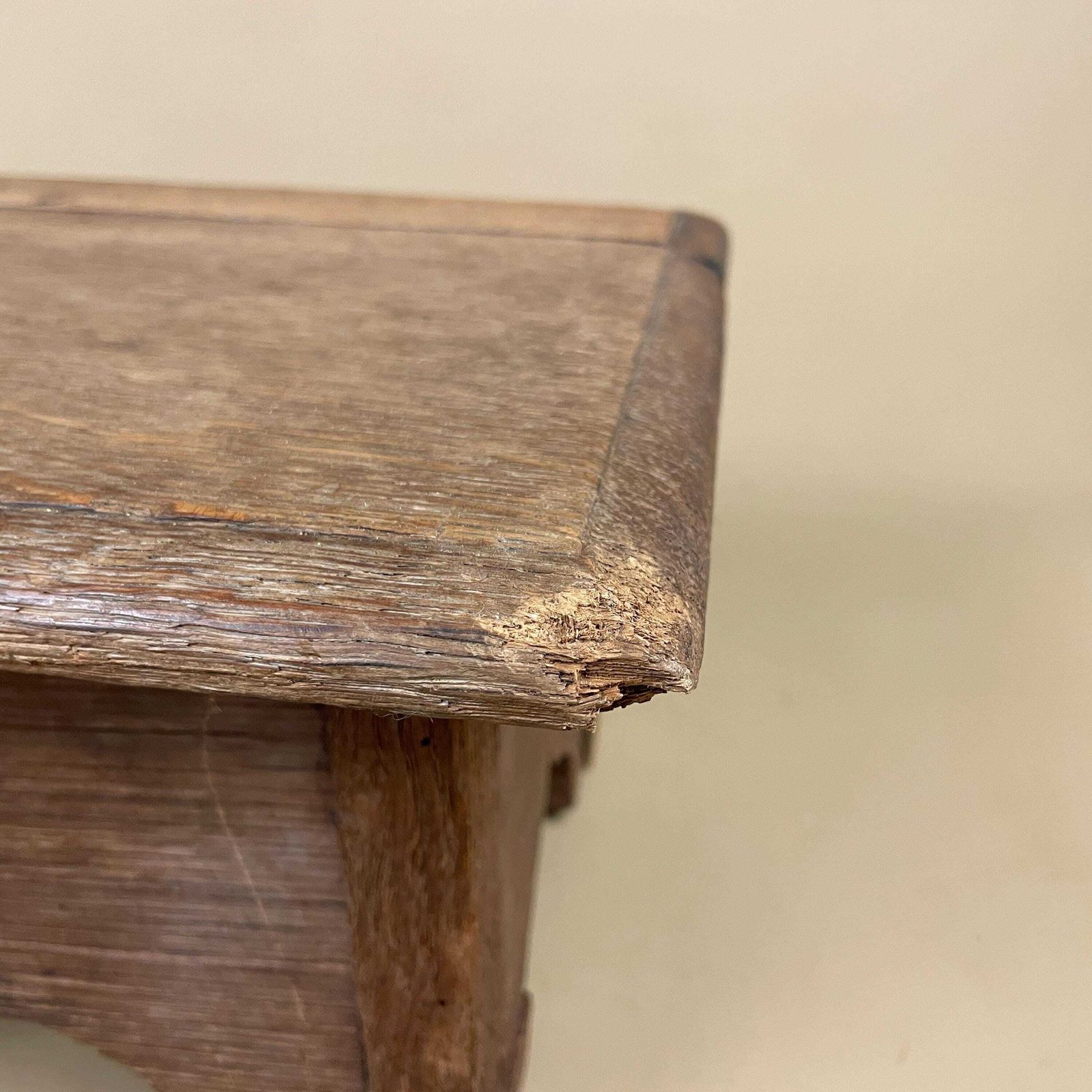 Antique Wooden Stool Step Low Table Plant Stand Rustic Vintage Small Cottage Farmhouse Decor Display Stand photo for sale
