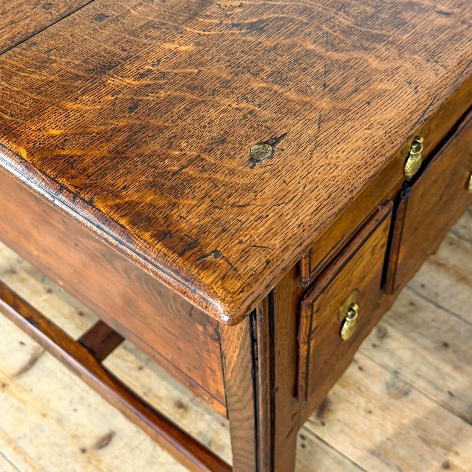 Antique Oak Serving Table | Antique Tables | Antique Furniture | Antique Side Table (M 6826) photo vintage