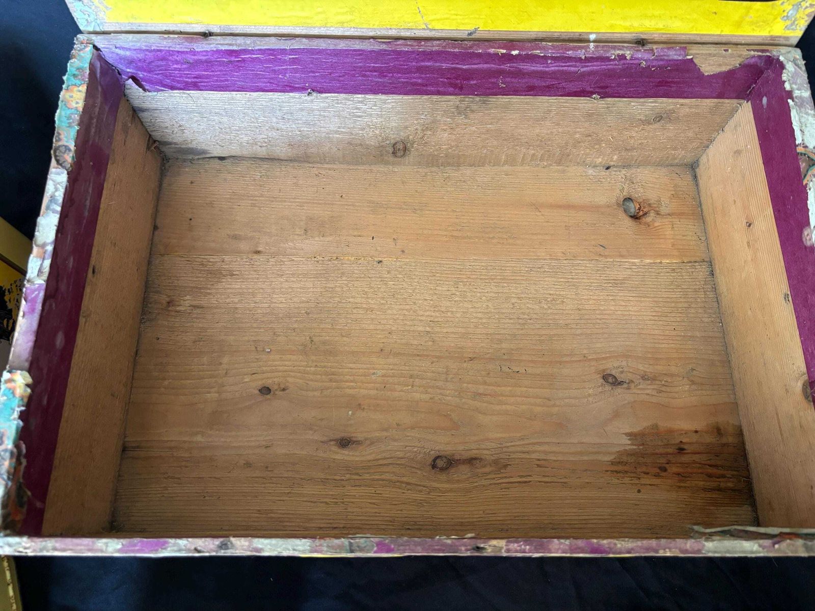 Antique Colman's Mustard Wooden Box Shop Display With Tins And Jars photo vinterior