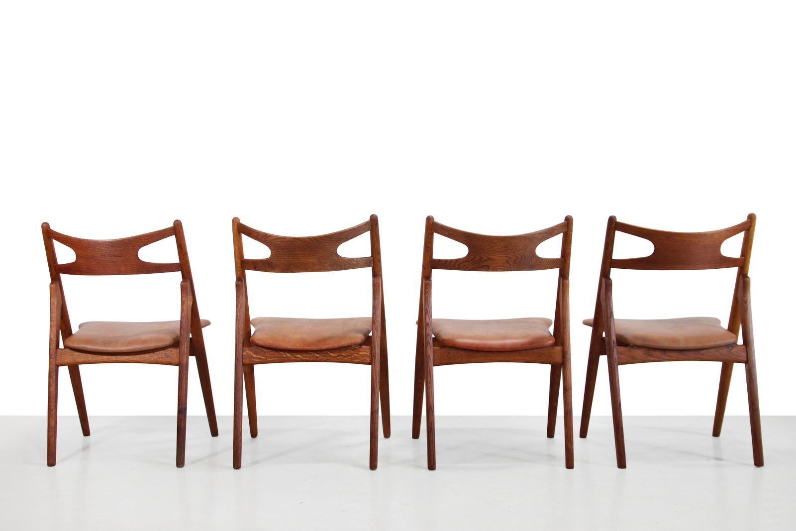 Set Of 4 Oak Hans Wegner Sawbuck Model Ch29 Chairs By Carl Hansen And Son photo for sale