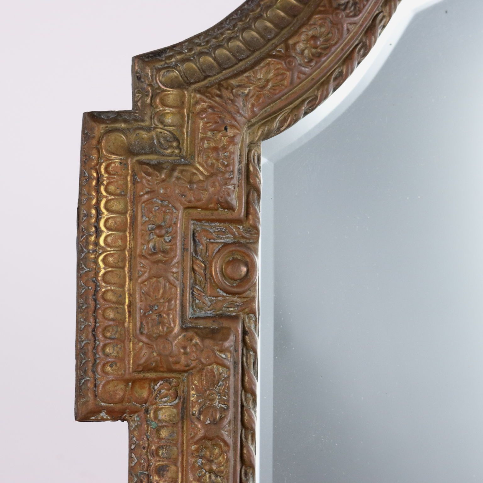 Miroir d'époque en métal bronze, Europe, XIXe siècle photo vinterior