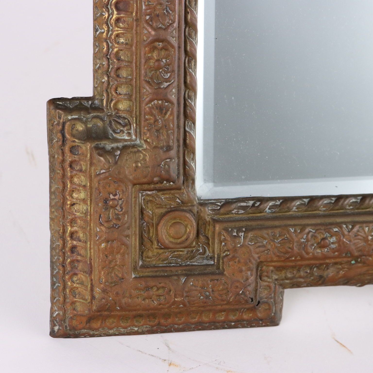 Miroir d'époque en métal bronze, Europe, XIXe siècle photo buy