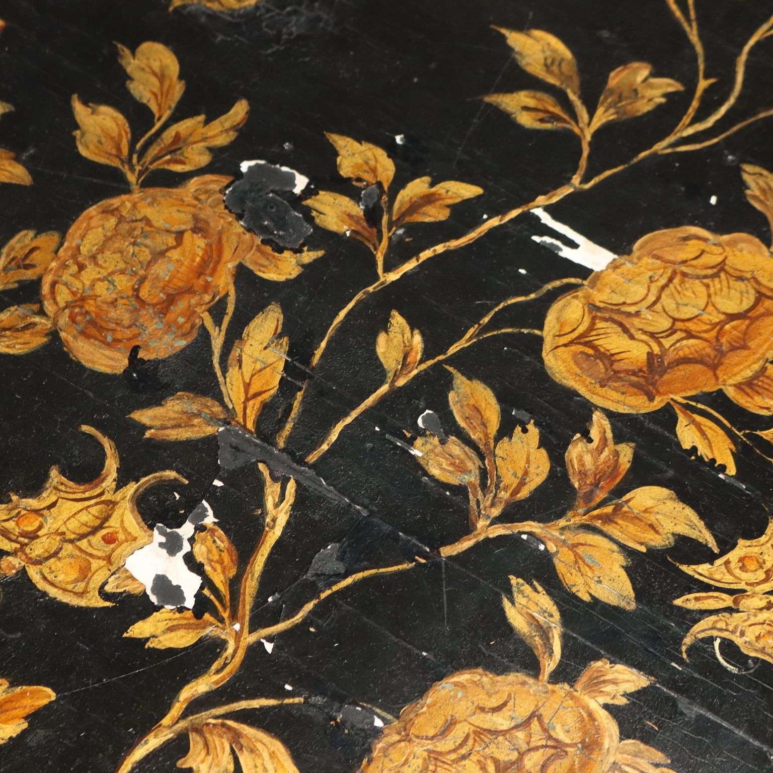 Antique Coffee Table Lacquered Painted Wood Italy XX Century photo 640.0