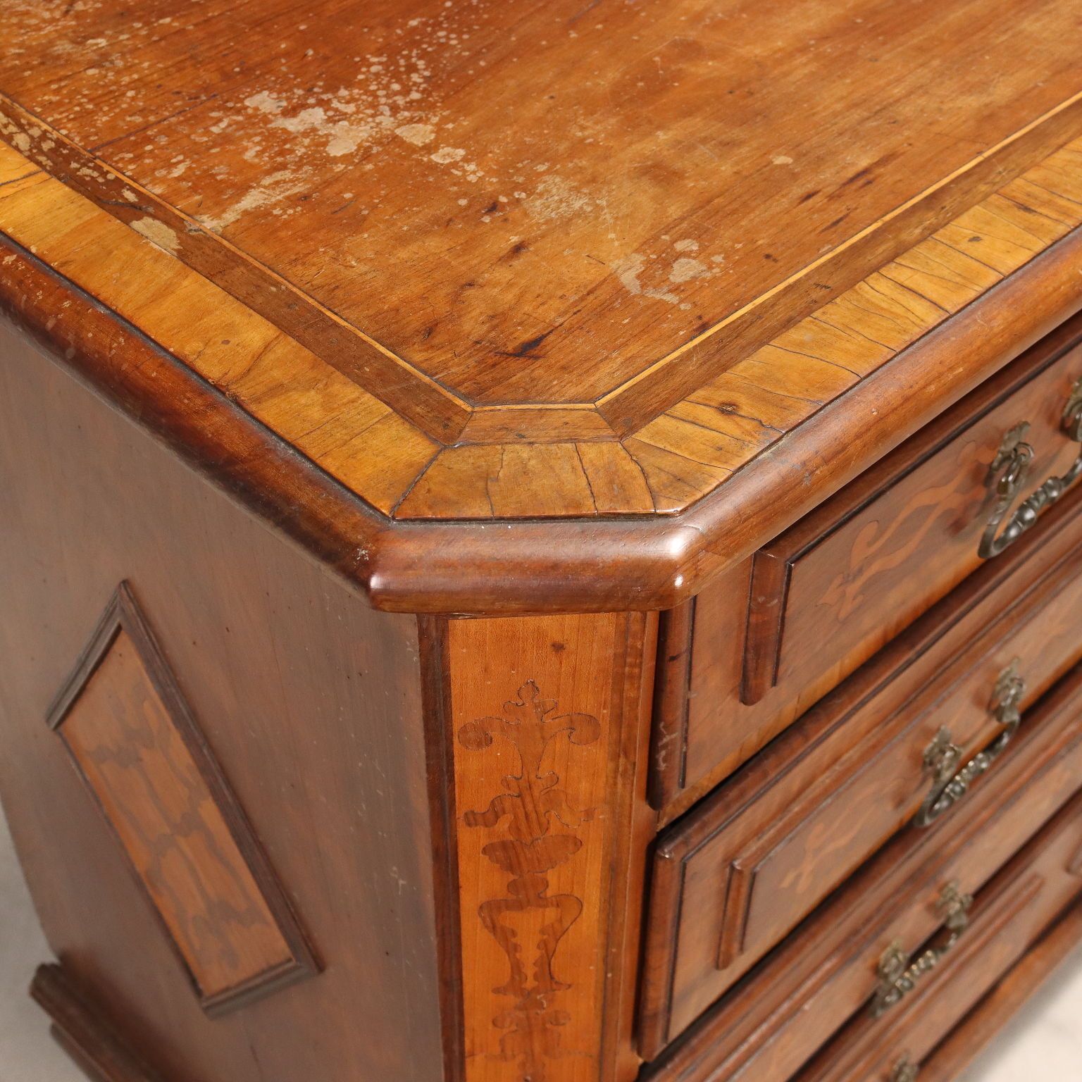 Chest Of Drawers Baroque Walnut 4 Drawers XVIII Century photo vinterior