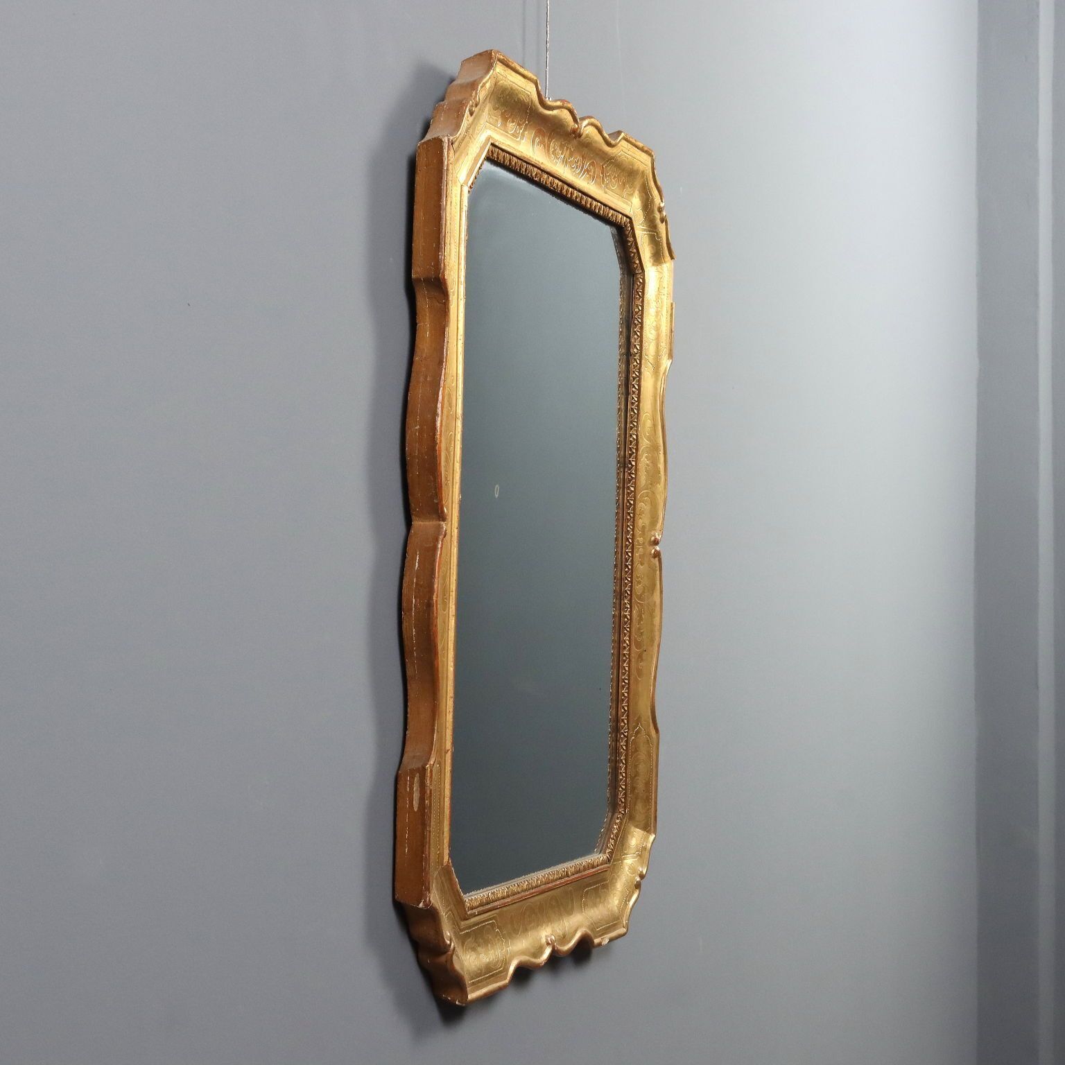 photo furniture Antique Mirror Carved Gilded Wood France XX Century