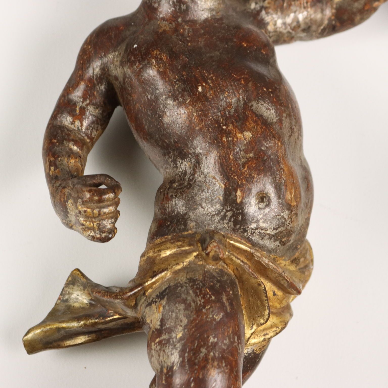 Anges d'époque sculptés en bois doré et laqué, Italie, XIXe siècle photo vinterior