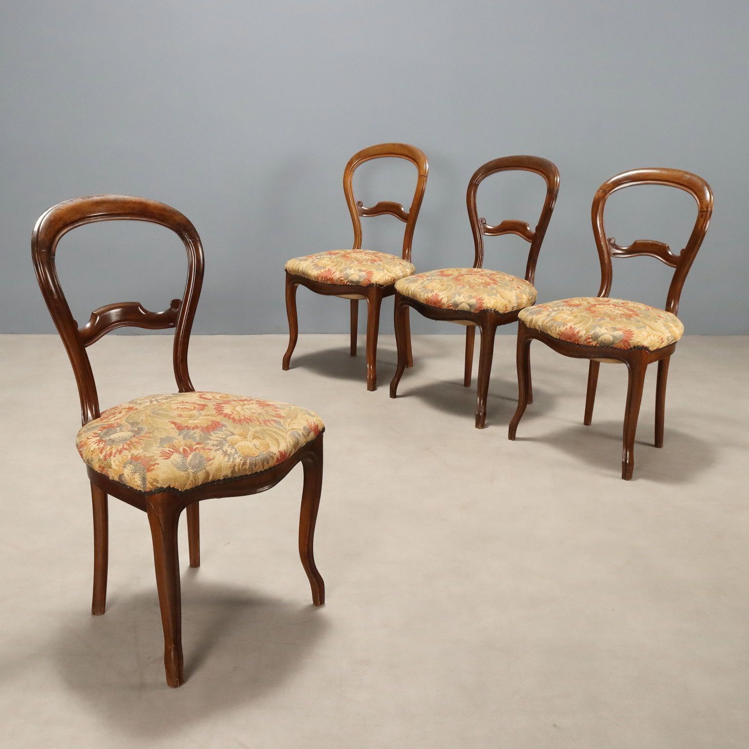Antieke stoelen Louis-Philippe walnoot Italië 19e eeuw