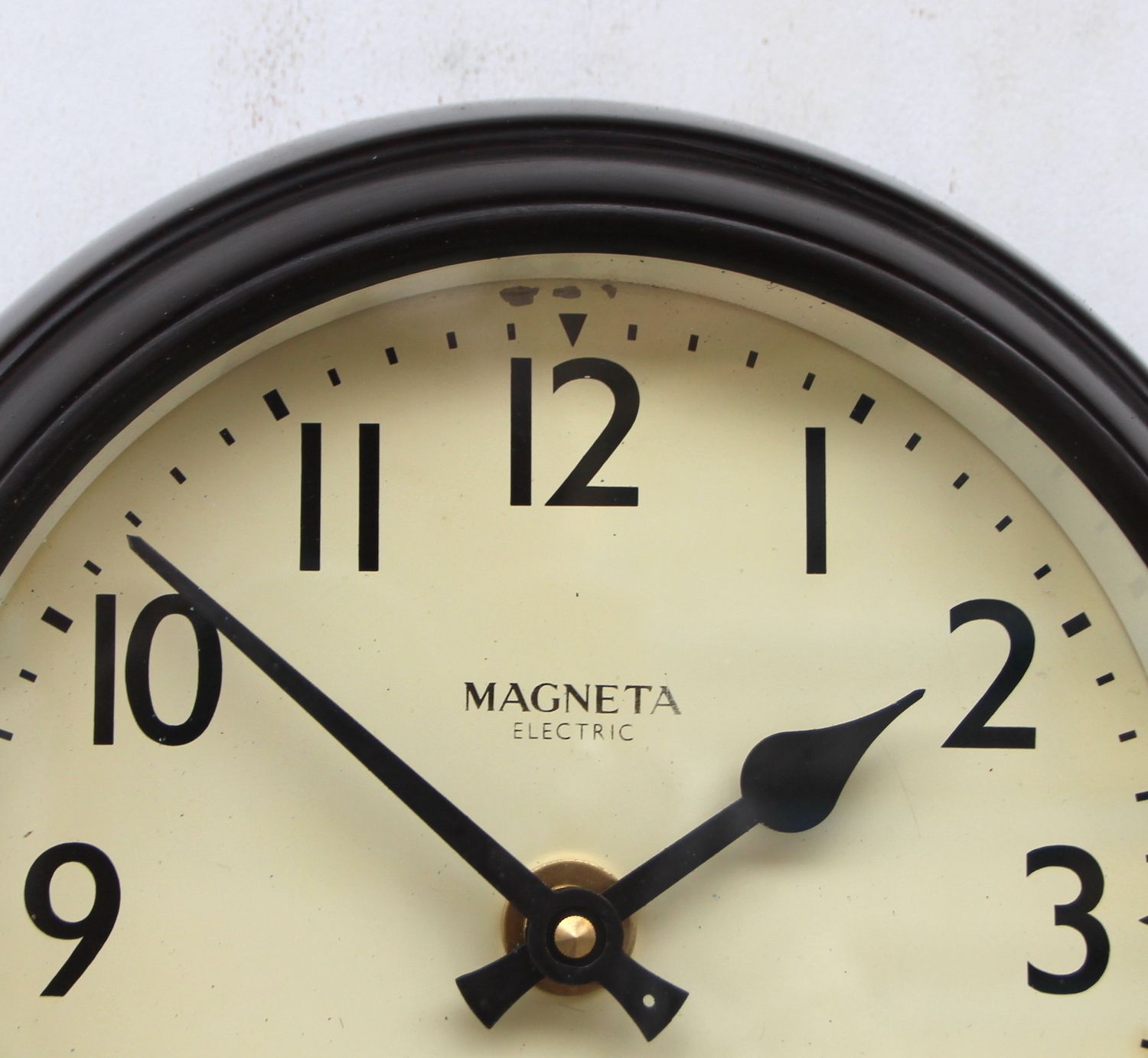 photo vinterior 1950s British Bakelite Vintage School / Railway Wall Clock. Fully Guaranteed. London Timepiece