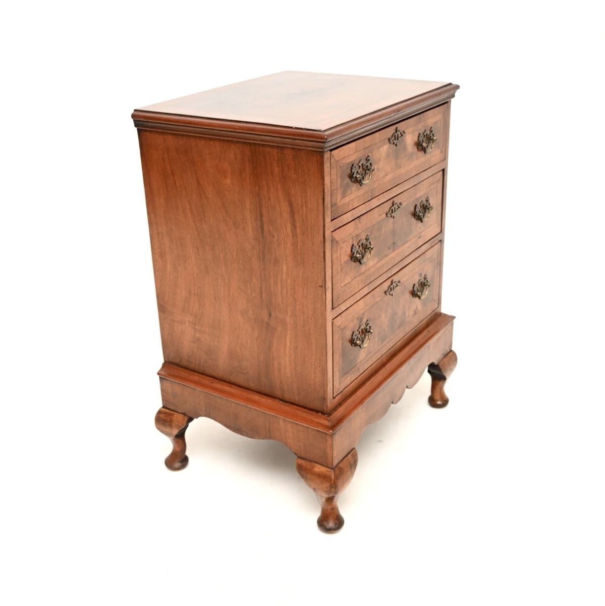 photo furniture Antique Burr Walnut Chest On Legs