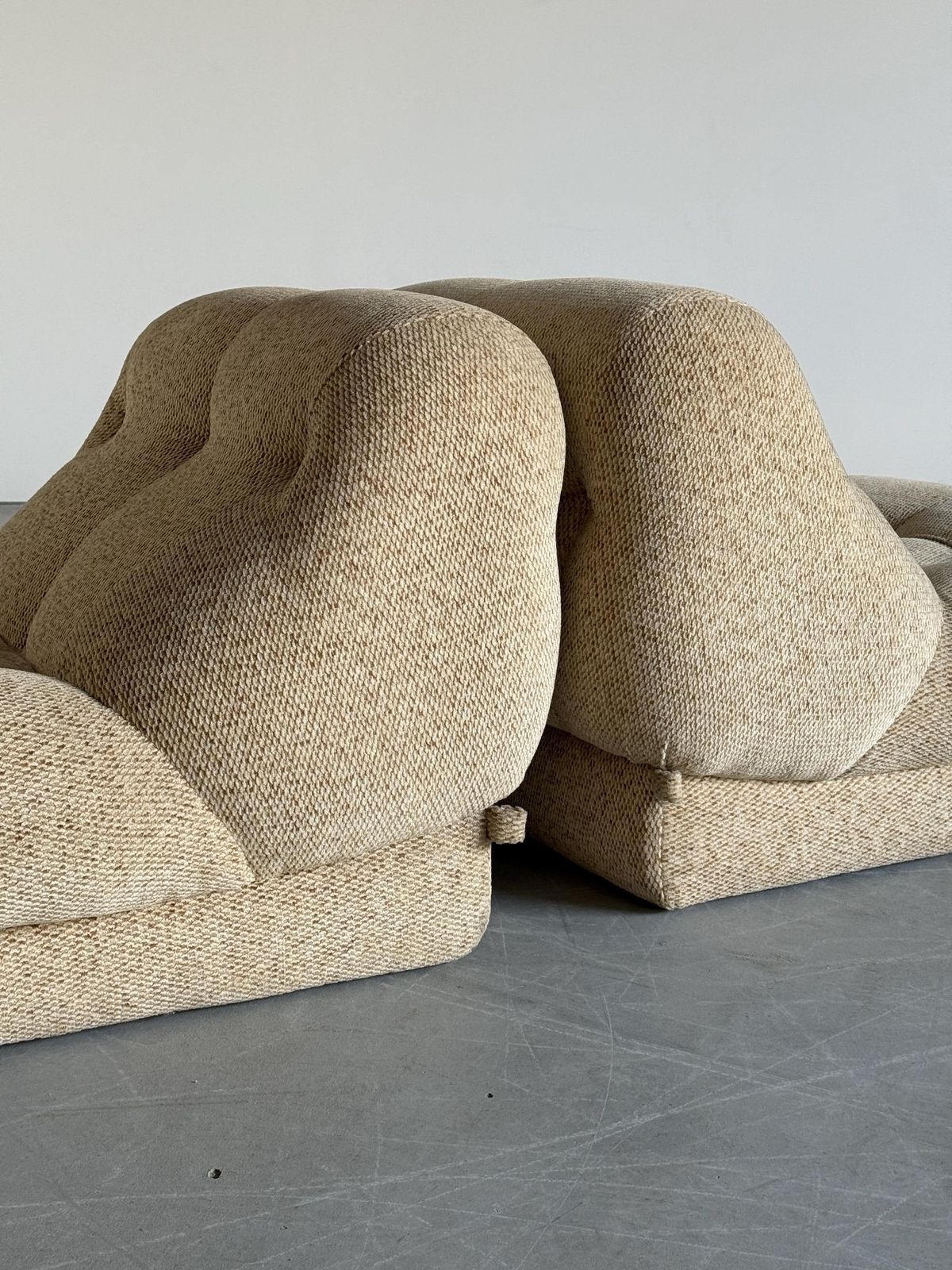 photo furniture Reserved Large Mid Century ‘Nuvolone’ Modular Sofa Or Living Room Set By Rino Maturi For Mimo Padova, 1970s Italy