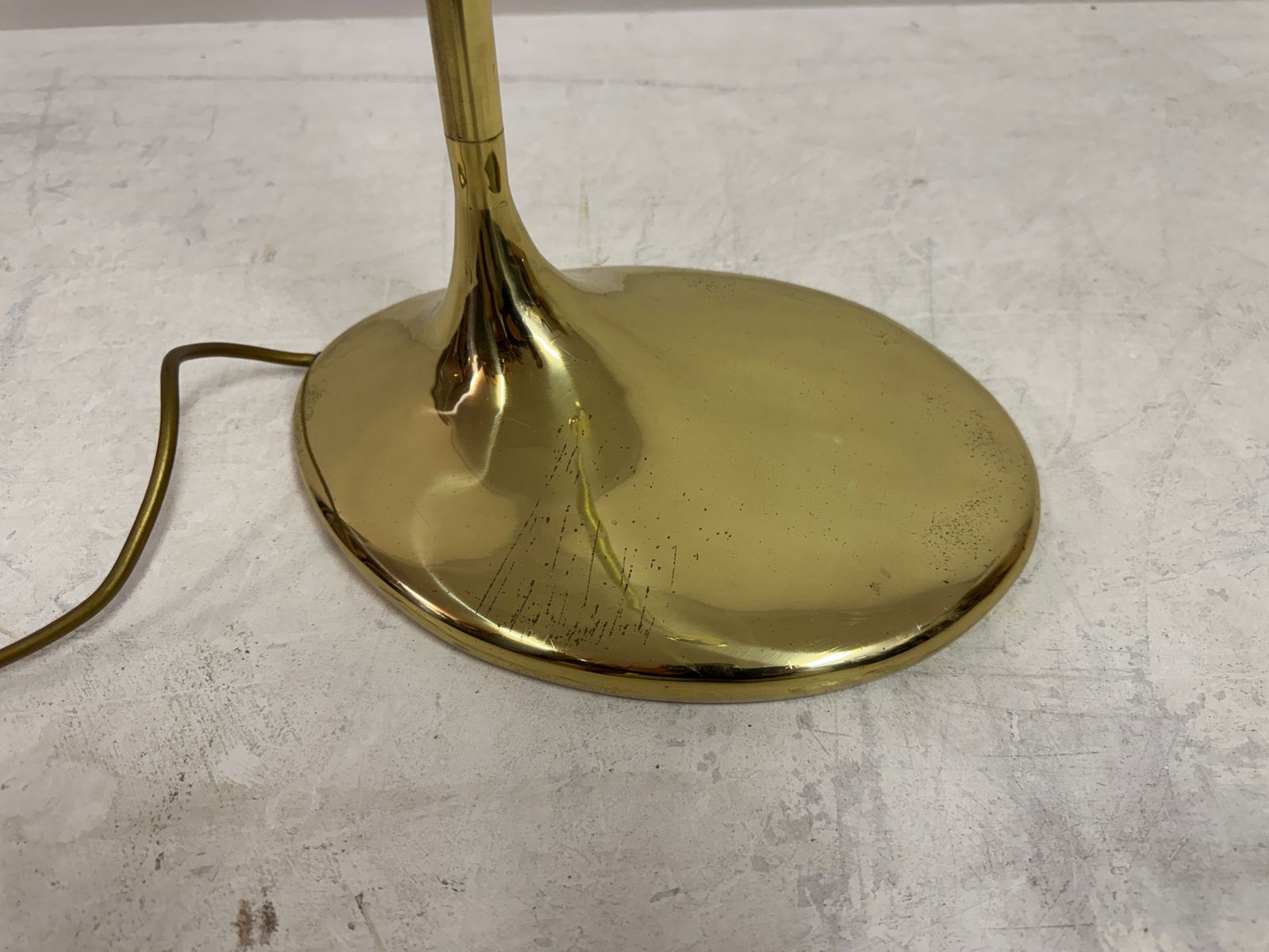 1970s Sculptural Italian Brass Floor Lamp By Santoni photo Lighting